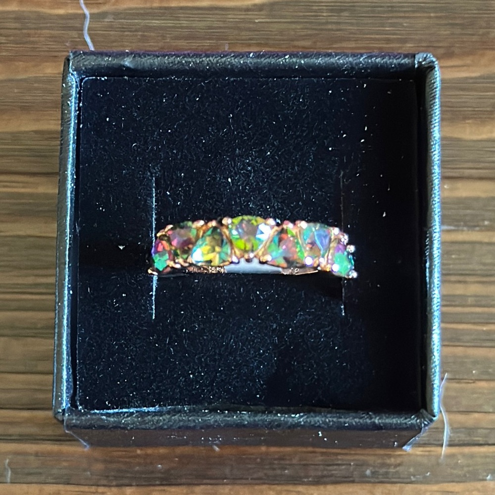 Bomb Party ring ‘All about me’